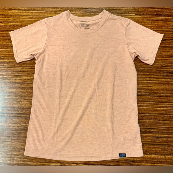 Patagonia lightweight Capilene base layer short sleeve T-shirt, size small EUC - Picture 1 of 4